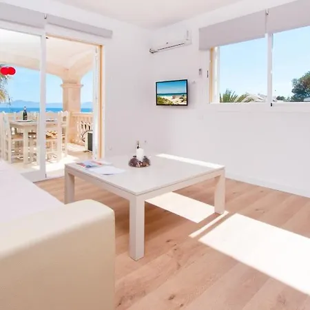 Sun Of The Bay Apartment